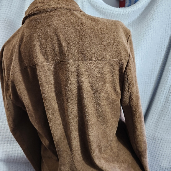 BB Dakota Brown Suede Cape - Picture 4 of 6